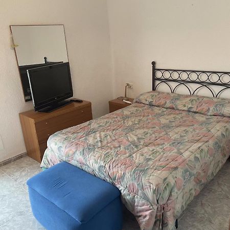ミアミ・プラトーヤ Preciosa Casa Con Piscina Al Lado De La Playaヴィラ エクステリア 写真