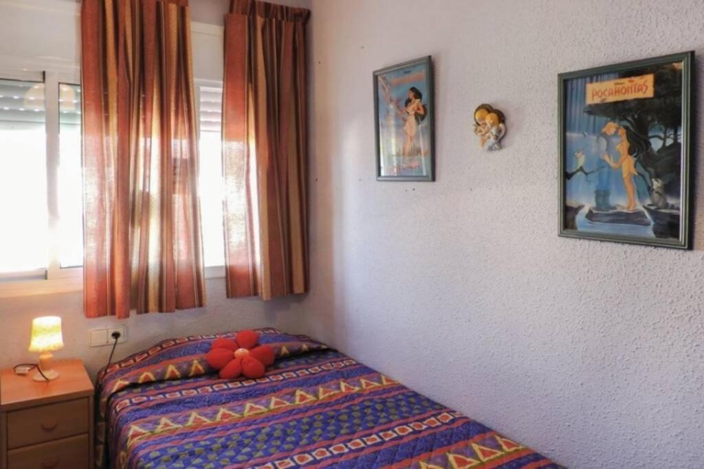 ミアミ・プラトーヤ Preciosa Casa Con Piscina Al Lado De La Playaヴィラ エクステリア 写真