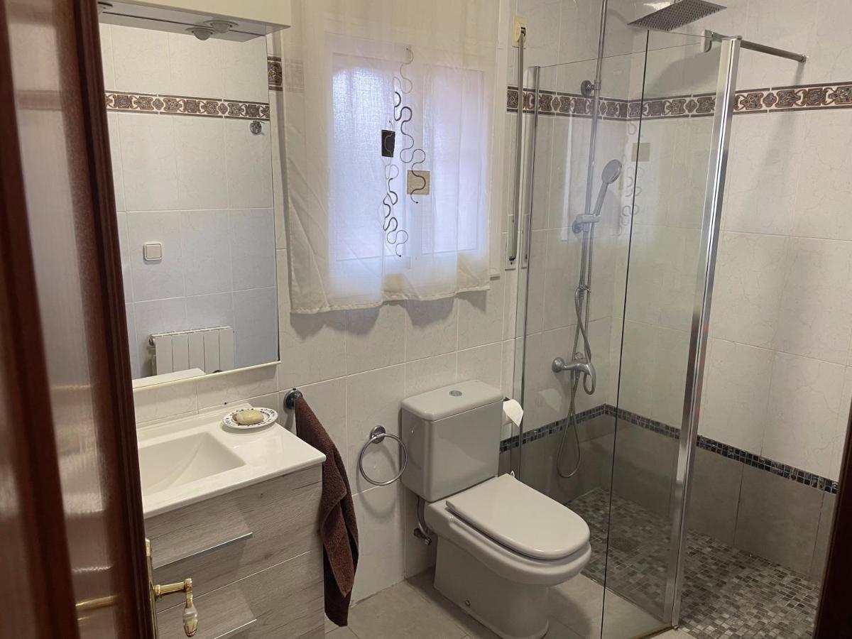 ミアミ・プラトーヤ Preciosa Casa Con Piscina Al Lado De La Playaヴィラ エクステリア 写真